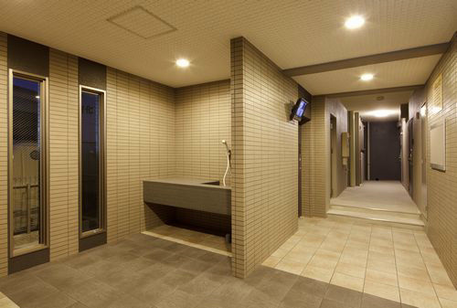 ハイウイング要の設備