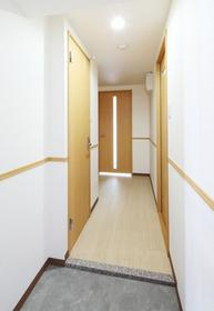 ハイウイング要の玄関