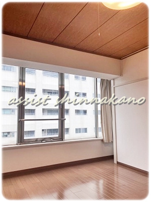 朝野ビルの居間・リビング