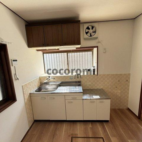 池之宮車庫付き戸建てのキッチン