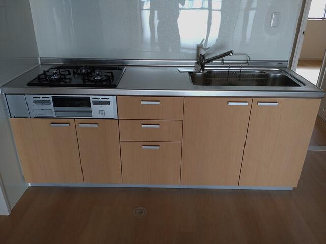 ペアシティー湘南のキッチン|別号室の参考写真です。