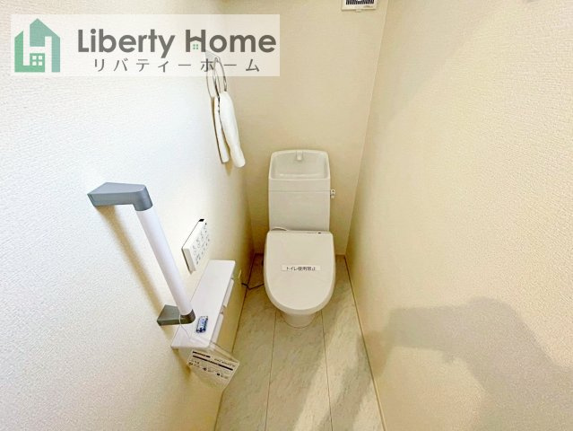 古河市大山第3　新築戸建　2号棟のトイレ