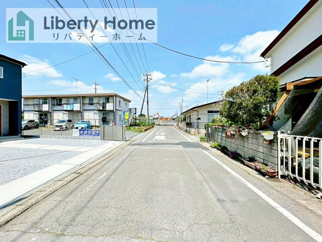 古河市大山第3　新築戸建　2号棟の前面道路含む現地写真