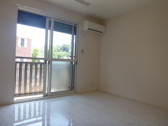 【居間・リビング】 | ファミールＫ