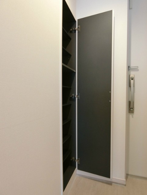 リブリ・ボヌールⅠの玄関