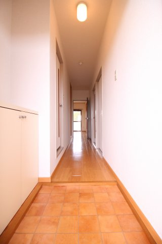 ベイヴィレッジINOUEの玄関