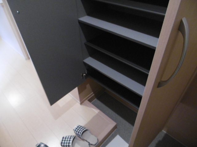 【収納】 | ルミエール ド エスポワール Ⅱ