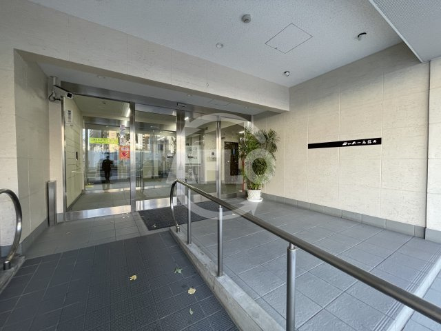 シャトー西梅田マンションのロビー|シャトー西梅田マンション　ロビー