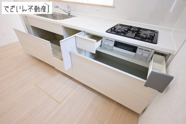 【キッチン】 | CRADLE GARDEN加須市馬内第3　【平屋】新築住宅 | ≪3号棟≫
現地(2026年5月撮影)