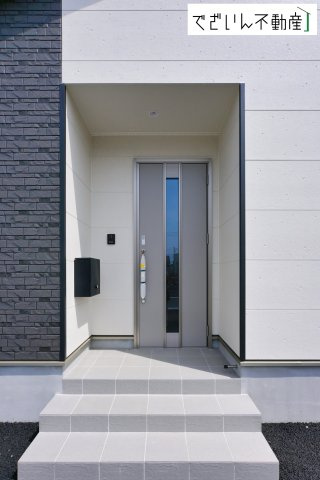 【玄関】 | CRADLE GARDEN加須市馬内第3　【平屋】新築住宅 | ≪3号棟≫
現地(2026年5月撮影)