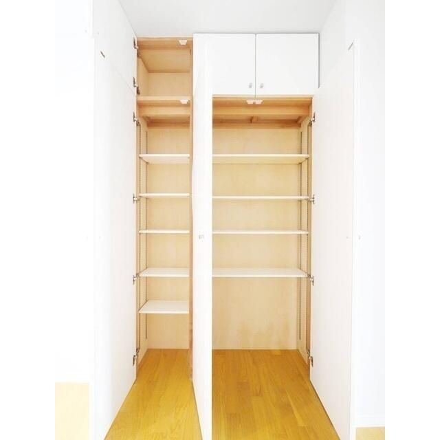 カーザエルミタッジオの収納