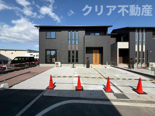 【居間・リビング】 | 前橋市青柳町　新築1号棟　全室南向き！