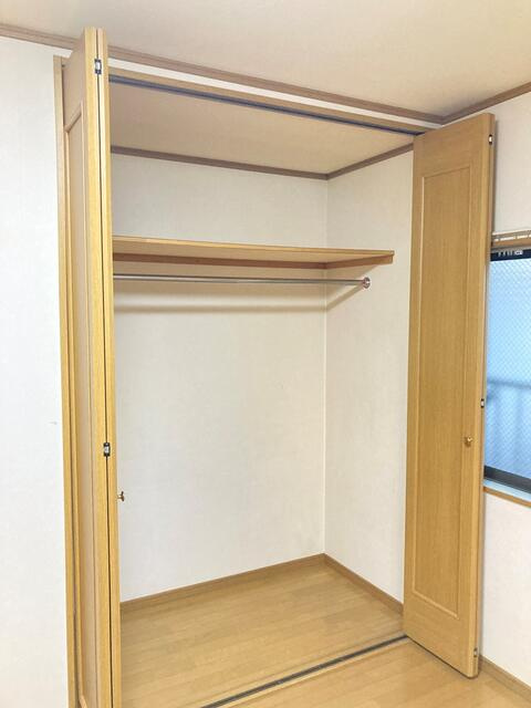 高さのあるクローゼット収納