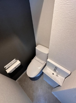 9999ビルのトイレ