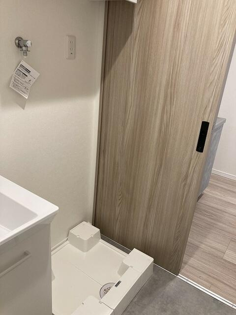 グランビル中野白鷺の設備|洗濯機置き場です