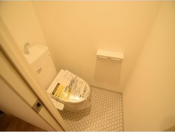 クレストタワー栄のトイレ