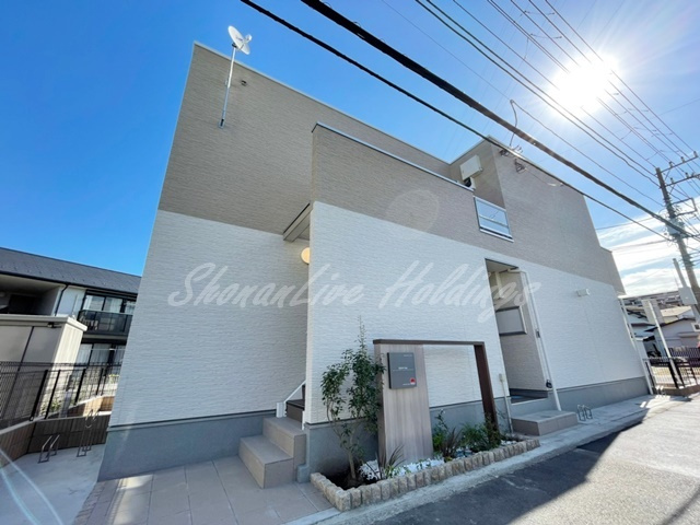 鎌倉市小袋谷２丁目のアパート