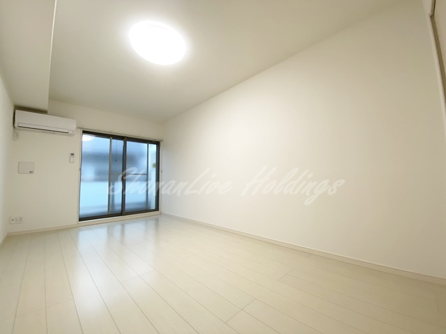 リブリ・藤沢Ⅱの居間・リビング|日当たり良好な洋室♪