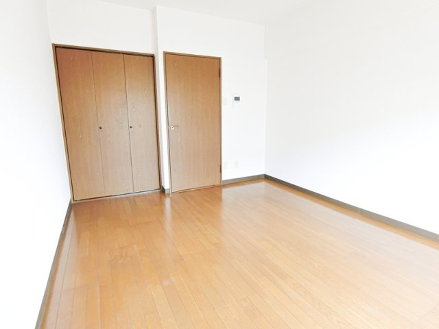 ダイナコート水前寺公園北　5階の居間・リビング|別室のものです・現状優先です。