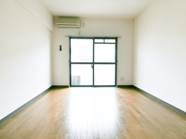 ダイナコート水前寺公園北　5階の居間・リビング|別室のものです・現状優先です。