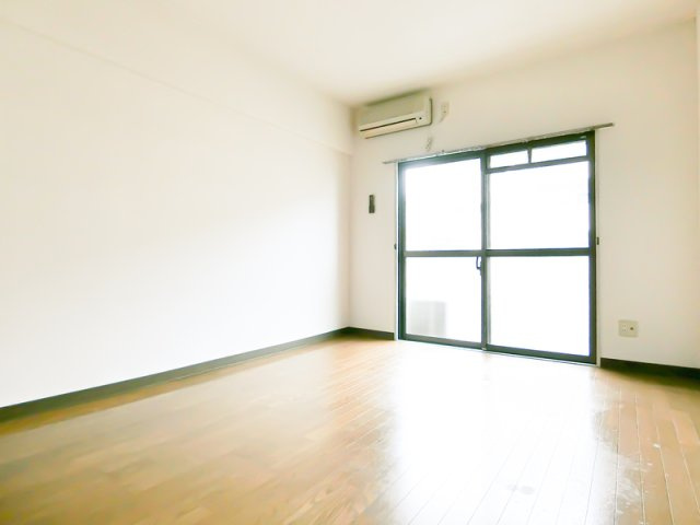 ダイナコート水前寺公園北　5階の居間・リビング|別室のものです・現状優先です。