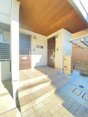 【エントランス】 | 茨木シャーメゾンＫＮα