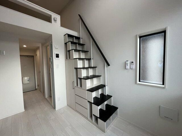 ソレイユテラス東十条の居間・リビング