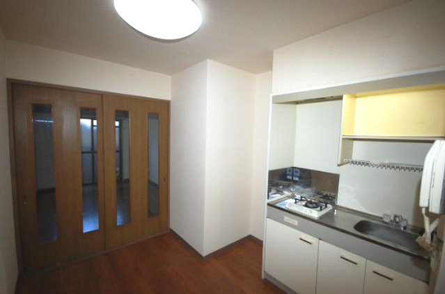 メゾンリュートのキッチン|お料理しやすいキッチンです