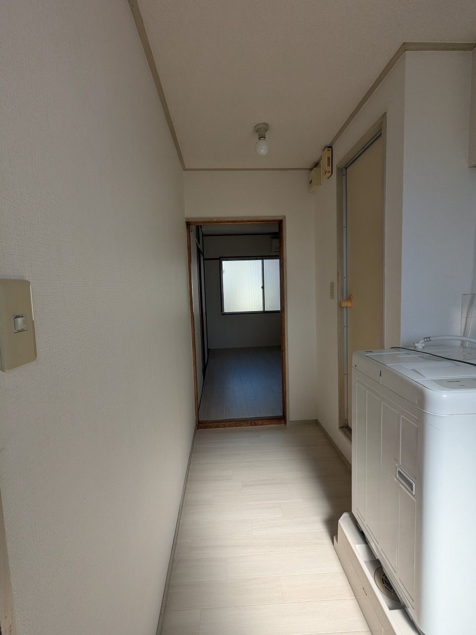 加野ハイツの居間・リビング|ゆったり過ごせるリビングです