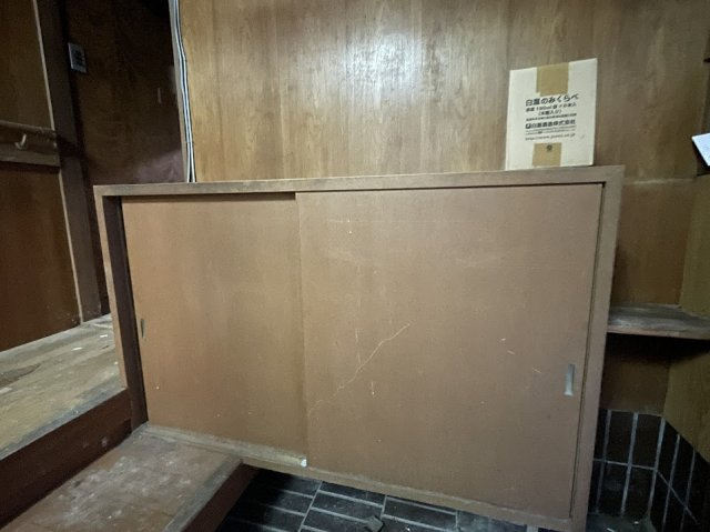 ペディハウス池田呉服町の収納|小物を収納するのに便利です