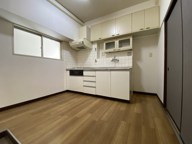 エスペランサ魚崎の居間・リビング|居間です