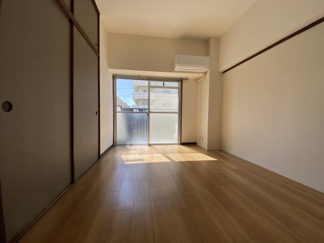 エスペランサ魚崎の洋室|きれいな洋室です