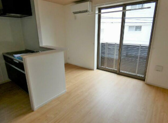 【居間・リビング】 | スカイ・フラワー | 明るい洋室！