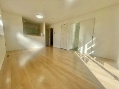 【居間・リビング】 | 盛岡市月が丘　第6　 | 写真は完成イメージです。
同等仕様の物件にご案内可能です