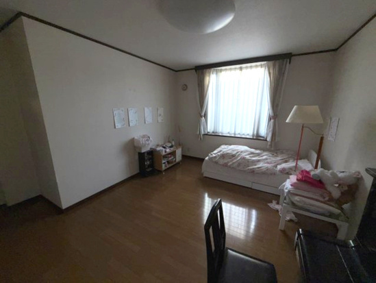 北見市公園町１５２番地４、１５９番地１　中古売家の子供部屋