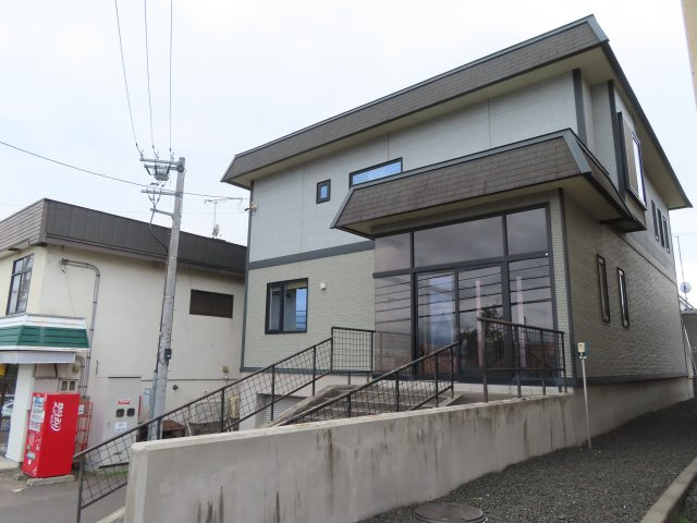 北見市公園町１５２番地４、１５９番地１　中古売家の外観