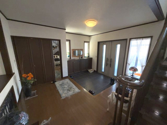 【玄関】 | 北見市公園町１５２番地４、１５９番地１　中古売家