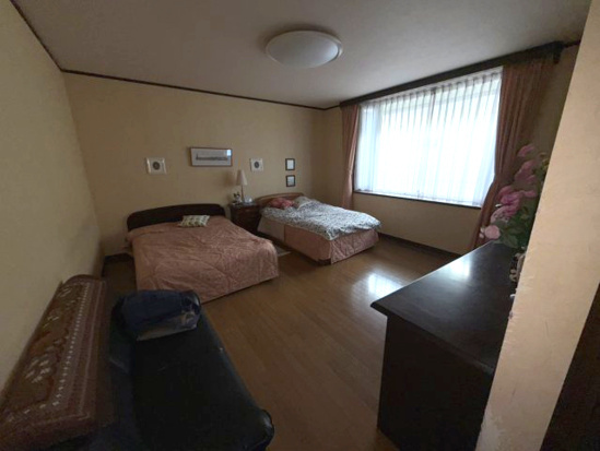 【寝室】 | 北見市公園町１５２番地４、１５９番地１　中古売家