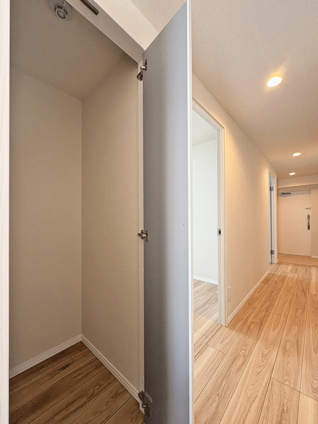 D’レスティア ブランオーブ新田東の玄関