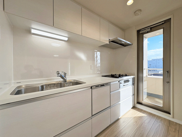 D’レスティア ブランオーブ新田東のキッチン