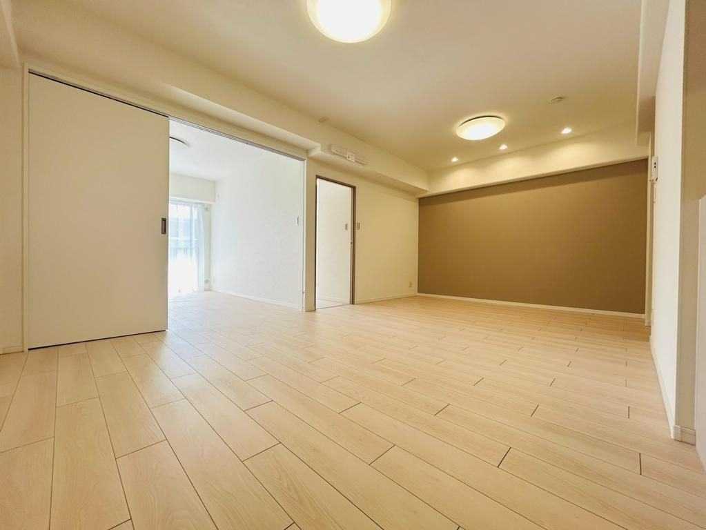 小平市花小金井南町２丁目の中古マンションの居間・リビング