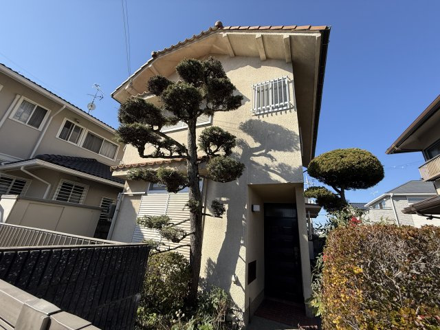 荘園１丁目貸家