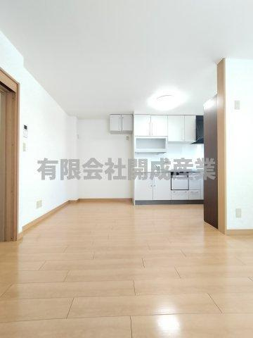 【居間・リビング】