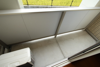 【バルコニー】 | レゾナンツ B棟