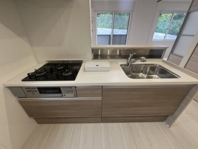 【キッチン】 | ホワイエ国富