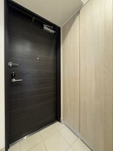 プレジリア人形町の玄関
