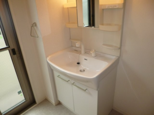 ドゥ・カショーエプの独立洗面台|シャンプードレッサー