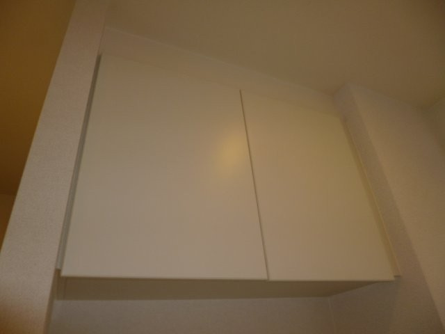 ドゥ・カショーエプの玄関|シューズボックス上