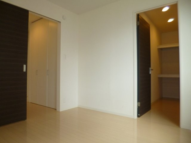 ドゥ・カショーエプの洋室