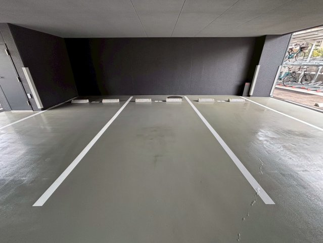 TUNAMAYO RESIDENCEの駐車場